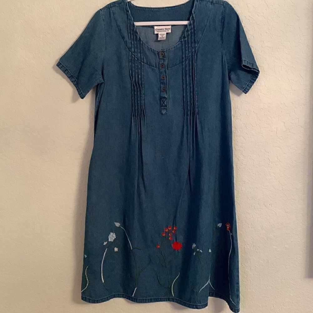 Country Store Denim Embroidered Dress. Size S